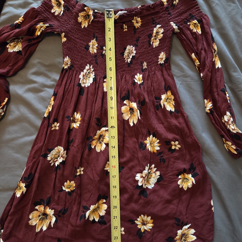 Xhilaration Red and Yellow Off-Shoulder Bishop Sleeve Sundress - Picture 8 of 8